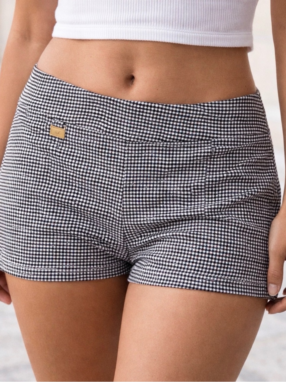 Lisette L checkered black/white stretch shorts, spring, size 8, gently worn,